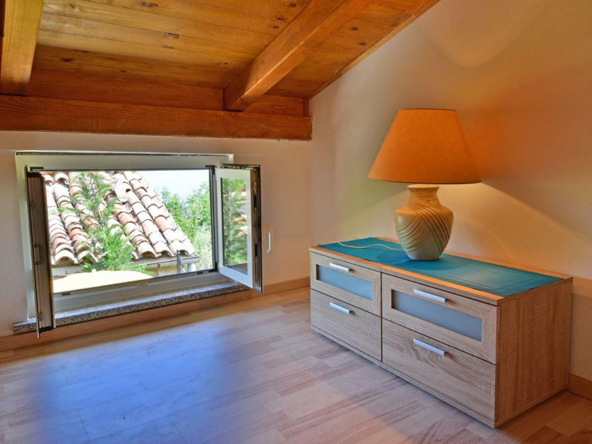Holiday Home Karolina Opric Dış mekan fotoğraf